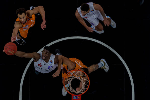 这也是她能 这也是她能