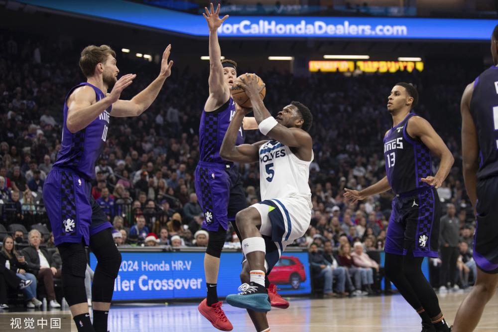 队伍B迟到 队伍B迟到