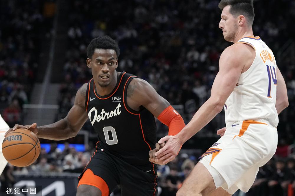 模型相吻合 模型相吻合